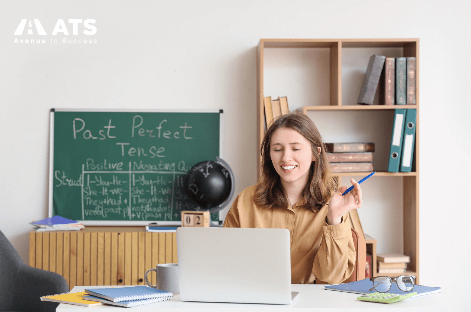 Tốt nghiệp Ngôn ngữ Anh tại Úc, sinh viên có thể trở thành giảng viên tiếng Anh, biên phiên dịch hoặc tiếp tục học lên các bậc cao hơn